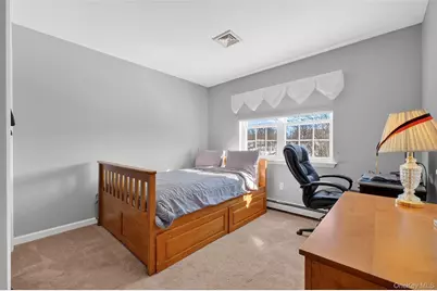 68 Blackberry Way, Hopewell Junction, NY 12533 - Photo 37