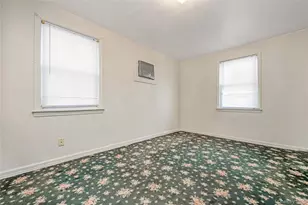 2288 Jefferson St, East Meadow, NY 11554 - Photo 15
