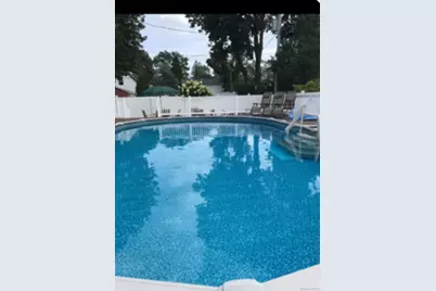 2288 Jefferson Street, East Meadow, NY 11554 - Photo 25