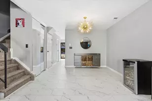 201 Poplar Ct, Wantagh, NY 11793 - Photo 9