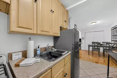 6535 Broadway #1G, Bronx, NY 10471 - Photo 9