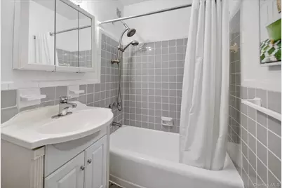 6535 Broadway #1G, Bronx, NY 10471 - Photo 15