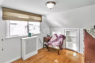 622 Wellelein Road, Uniondale, NY 11533 - Photo 11