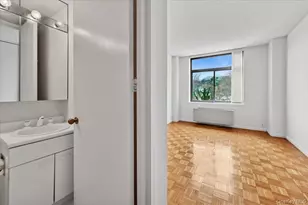 35 N Chatsworth Ave, Larchmont, NY 10538 - Photo 23