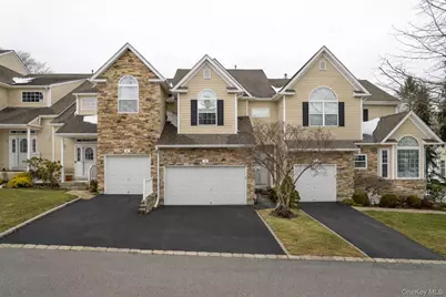 9 Mohannis Way, Kings Park, NY 11754 - Photo 1