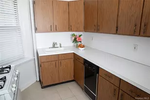 178 Garth Rd, Scarsdale, NY 10583 - Photo 9