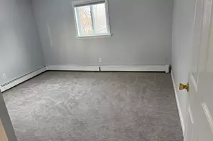 369 Collington Dr, Ronkonkoma, NY 11779 - Photo 5