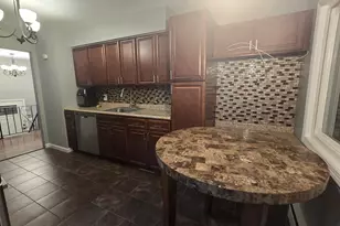 3666 Illona Ln, Oceanside, NY 11572 - Photo 9