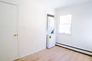 5 Pearsall Pl, Babylon, NY 11702 - Photo 9