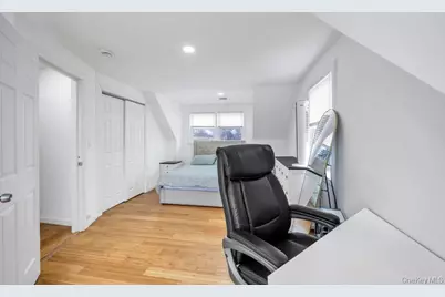 361 S 16th Street, Lindenhurst, NY 11757 - Photo 27