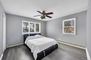 119 Scooter Ln, Hicksville, NY 11801 - Photo 15