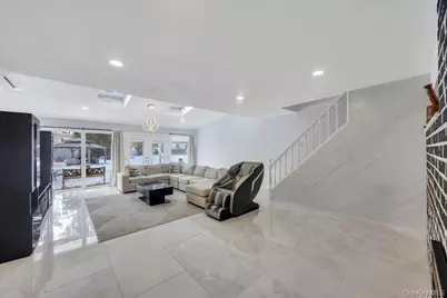 119 Scooter Lane, Hicksville, NY 11801 - Photo 5