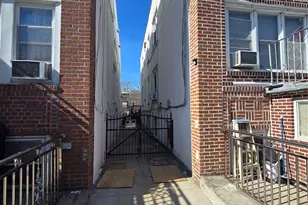 15 Brighton 4th Terrace, Brooklyn, NY 11235 - Photo 7