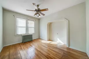 21 Park Ave, Malverne, NY 11565 - Photo 11