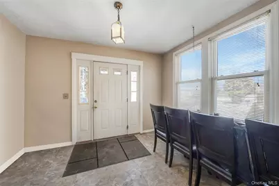 21 Park Avenue, Malverne, NY 11565 - Photo 5