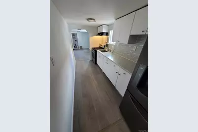 325 Underhill Avenue, Bronx, NY 10473 - Photo 9