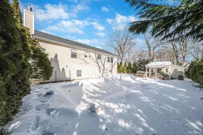 4 W Prospect Street, Selden, NY 11784 - Photo 35