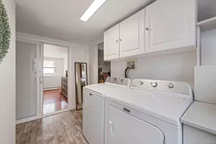 4 W Prospect St, Selden, NY 11784 - Photo 23