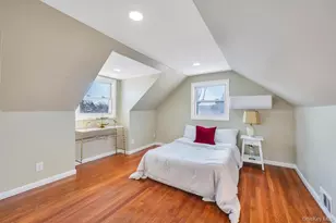 2127 Erma Dr, East Meadow, NY 11554 - Photo 15