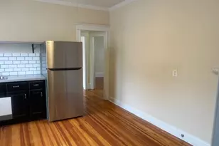 18 Innis Ave, Poughkeepsie, NY 12601 - Photo 5