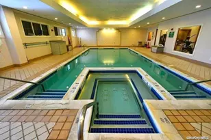 833 Madeira Blvd, Melville, NY 11747 - Photo 29