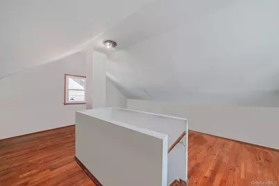 188-25 Mangin Avenue, Saint Albans, NY 11412 - Photo 17