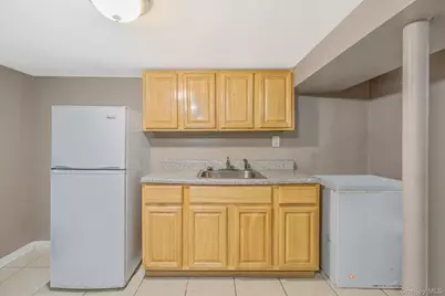 188-25 Mangin Avenue, Saint Albans, NY 11412 - Photo 19