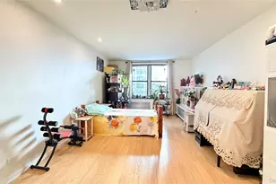 138-70 Elder Ave, Flushing, NY 11355 - Photo 5