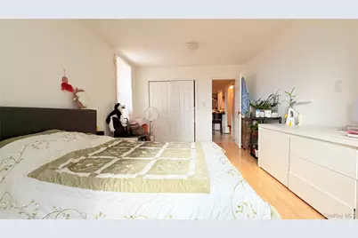 13870 Elder Avenue #4S, Flushing, NY 11355 - Photo 7