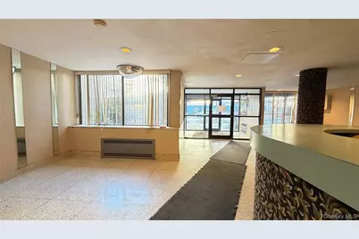 13870 Elder Avenue #4S, Flushing, NY 11355 - Photo 7