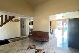 382 Jamaica Ave, Medford, NY 11763 - Photo 5