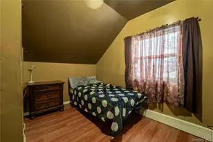 382 Jamaica Ave, Medford, NY 11763 - Photo 17