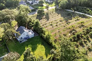 100 Manor Ln, Riverhead, NY 11901 - Photo 19