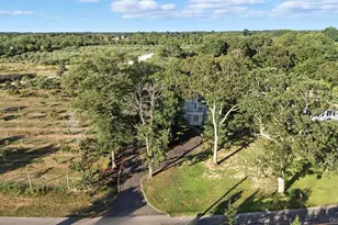 100 Manor Ln, Riverhead, NY 11901 - Photo 25