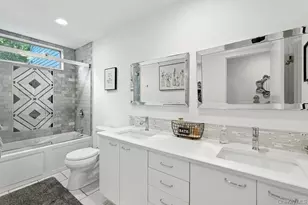 100 Manor Ln, Riverhead, NY 11901 - Photo 9