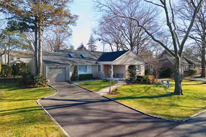 26 Midland Road, East Hills, NY 11577 - Photo 1