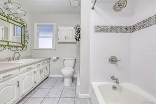 29 Marget Ann Ln, Suffern, NY 10901 - Photo 15