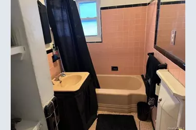 1942 Haight Avenue, Bronx, NY 10461 - Photo 9