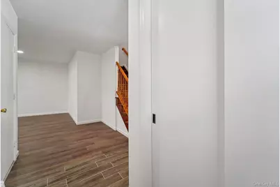 29 Green Avenue, Valley Cottage, NY 10989 - Photo 5