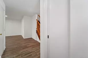 29 Green Ave, Valley Cottage, NY 10989 - Photo 5