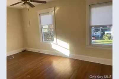 33 Landing Rd, Glen Cove, NY 11542 - Photo 15