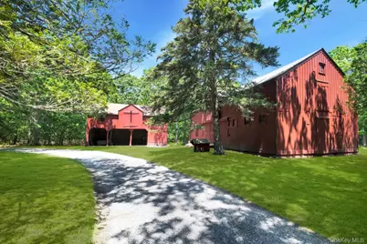 90 Old Depot Road, Quogue, NY 11959 - Photo 21