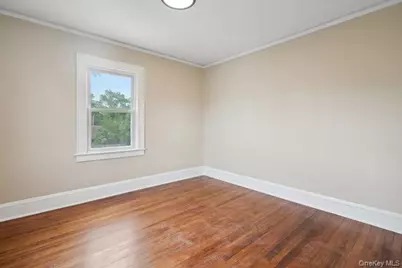 1030 Glen Cove Avenue, Glen Head, NY 11545 - Photo 15