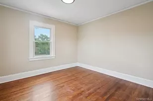 1030 Glen Cove Ave, Glen Head, NY 11545 - Photo 15