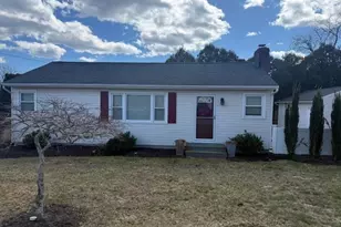 16 Magee Dr, Southampton, NY 11968 - Photo 17