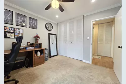 392 Clubhouse Court, Coram, NY 11727 - Photo 11