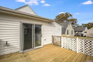 75 Maxwell Ave, Oyster Bay, NY 11771 - Photo 19