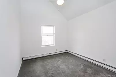 75 Maxwell Avenue #B, Oyster Bay, NY 11771 - Photo 13