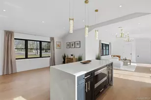 10 Tramposh Ln, Hampton Bays, NY 11946 - Photo 7