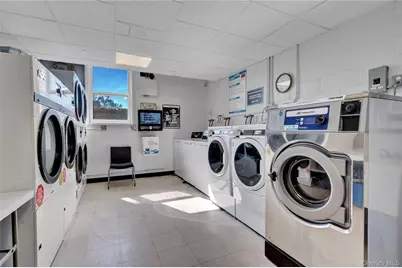 54-44 Little Neck Parkway #4S, Little Neck, NY 11362 - Photo 9